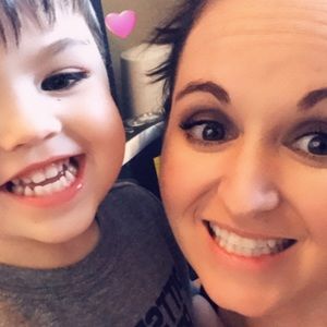 Meet your Posher, Kelli